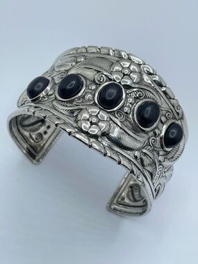 Silver Tone Black Acrylic Stone Wide Cuff Bracelet Boho Statement